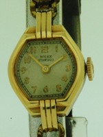 Lady Rolex Standard 14k gold circa 1940's vintage